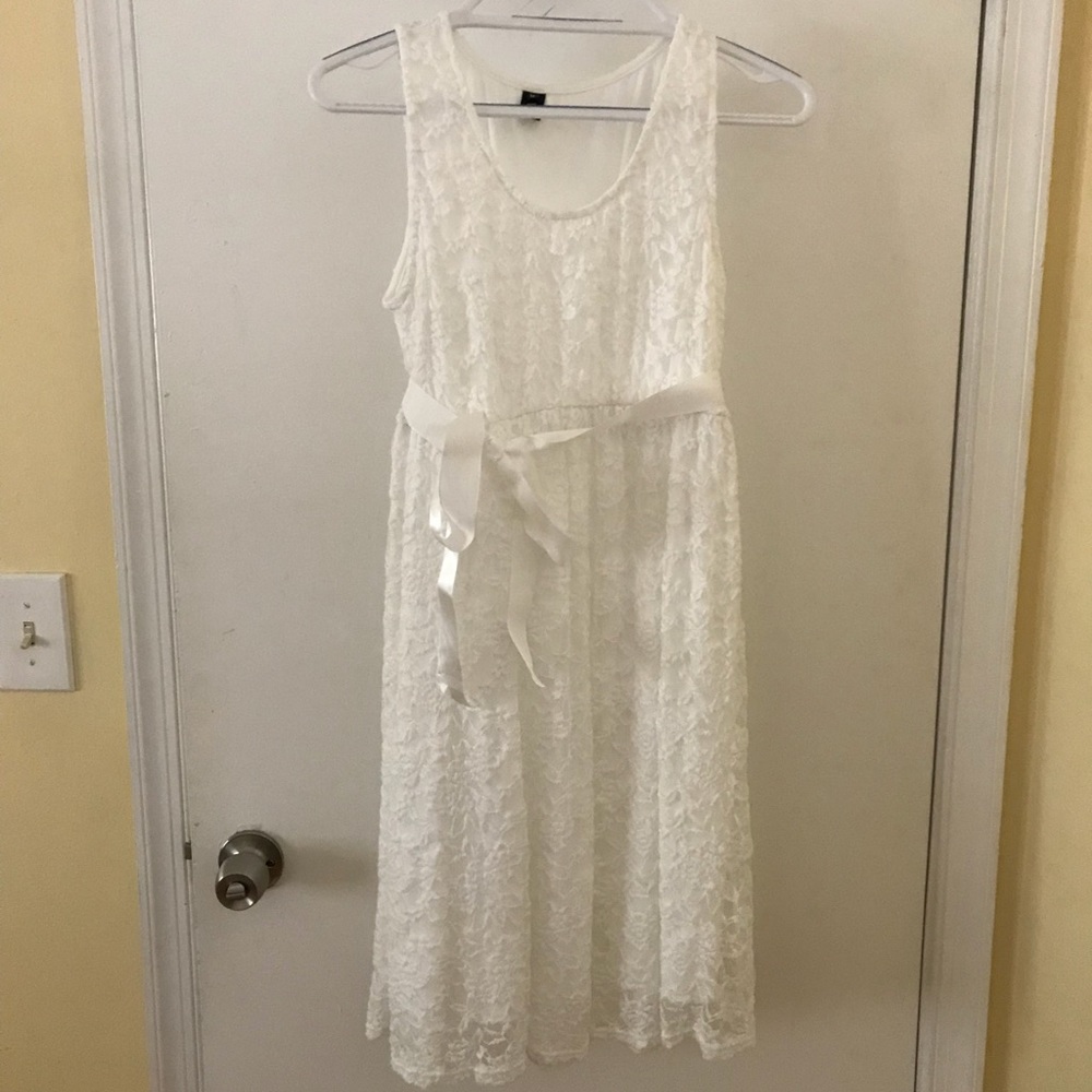 Lace white dress
